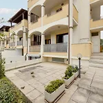 Familiar Swimming Pool And Open, Private Space Apartament Castelsardo