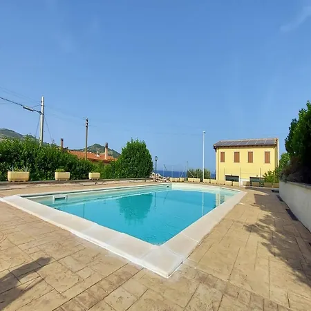 Apartment Familiar Swimming Pool And Open, Private Space Castelsardo