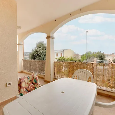 Familiar Swimming Pool And Open, Private Space