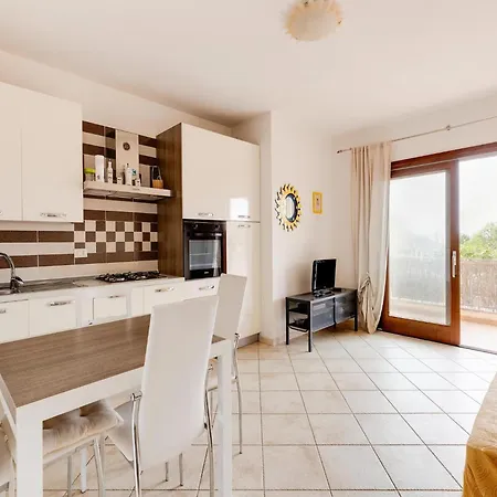Familiar Swimming Pool And Open, Private Space Castelsardo